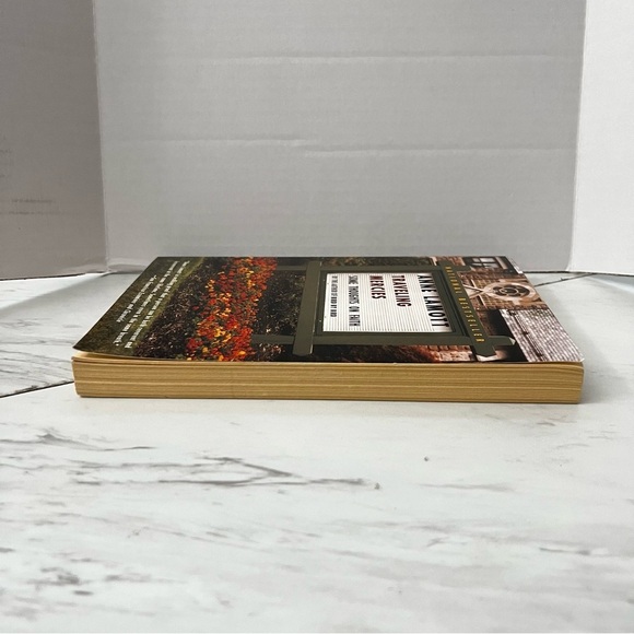 Traveling Mercies by Anne Lamott Some Thoughts On Faith Paper Back Book - Picture 3 of 11